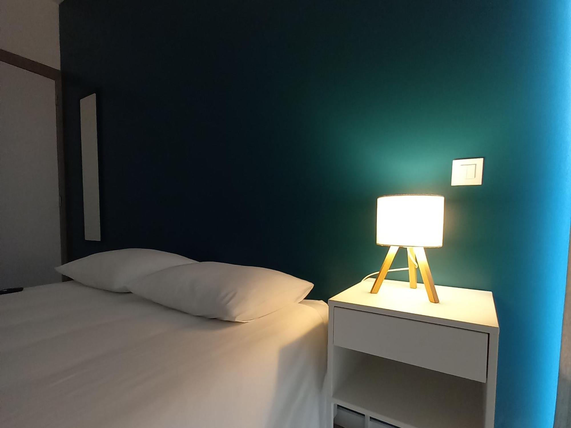 Comfy 9052 Bed & Breakfast